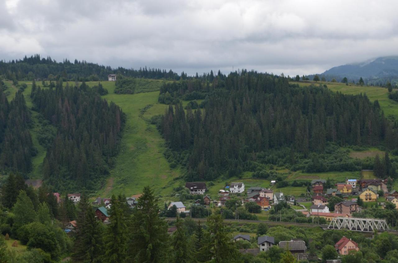 Біля Лісу Шале З Двома Спальнями Slavske Esterno foto